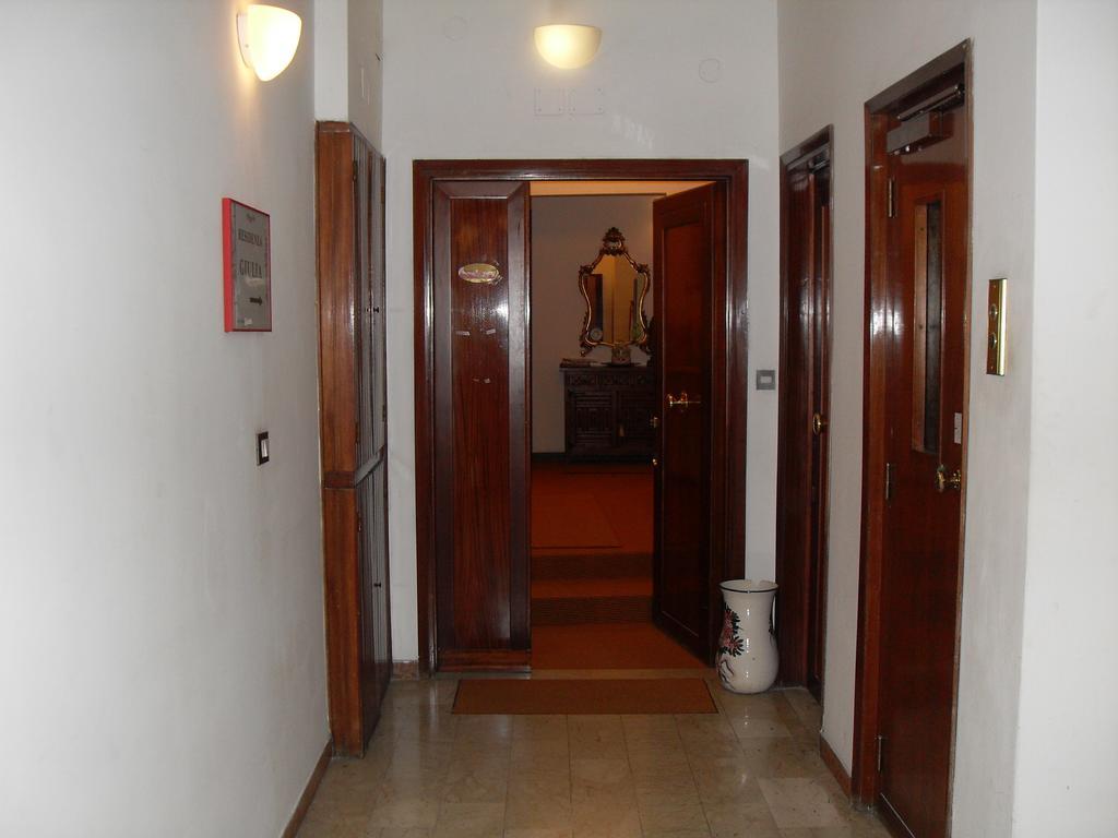 Residenza Giulia Hotel Florence Buitenkant foto