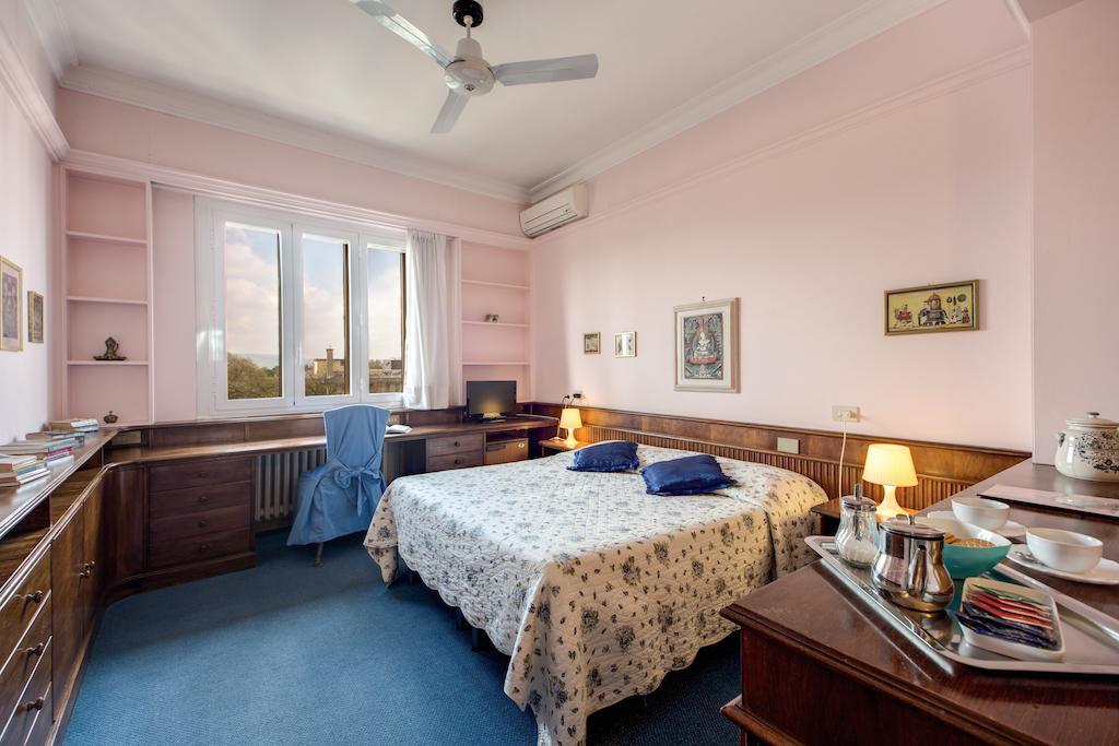 Residenza Giulia Hotel Florence Buitenkant foto