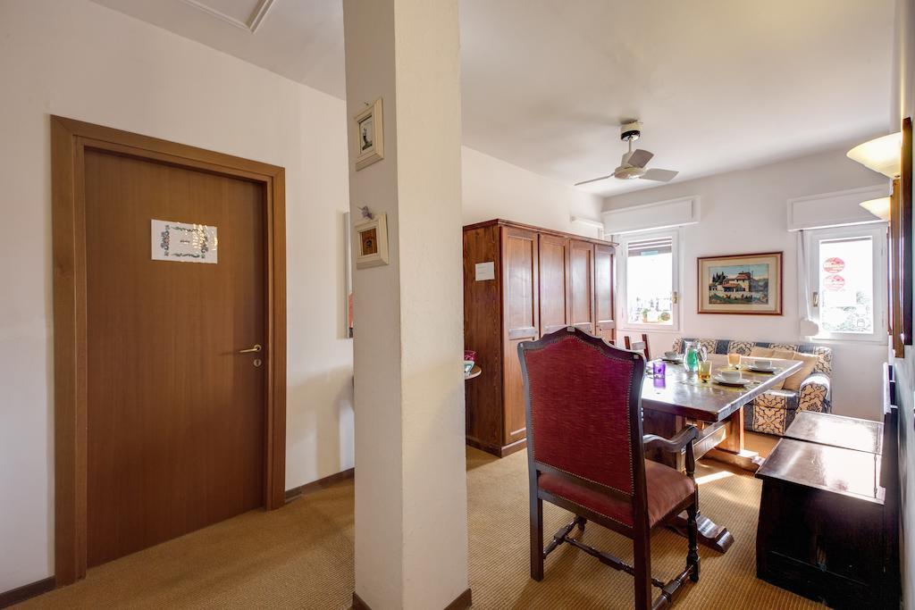 Residenza Giulia Hotel Florence Buitenkant foto